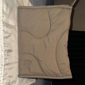 Thirty Years tote